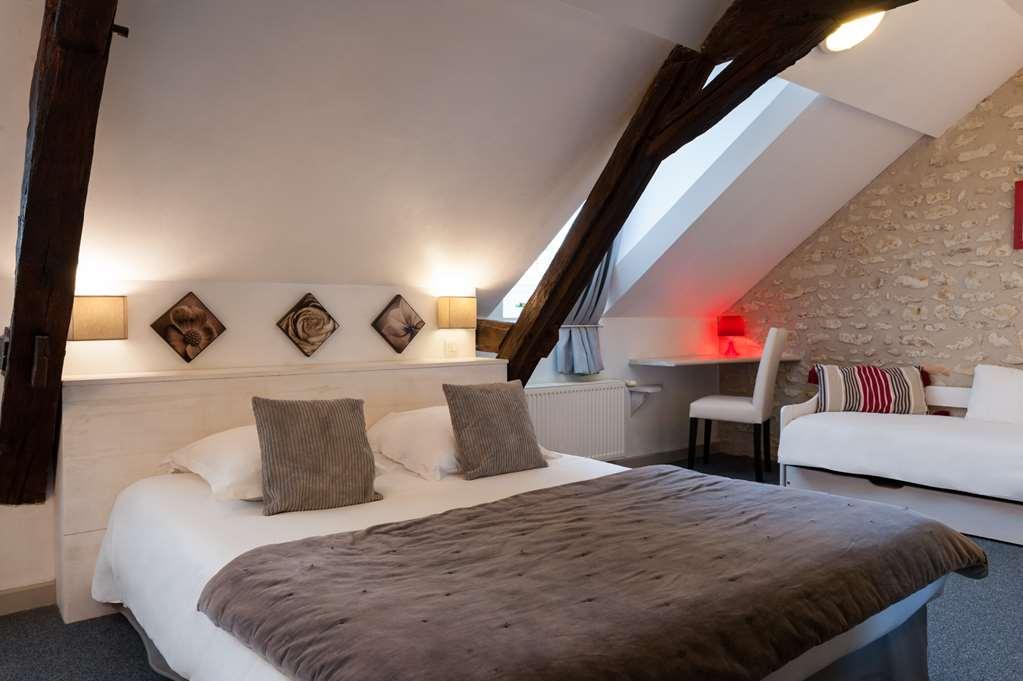 Le Pigeonnier Du Perron Hotel Availles-en-Chatellerault Servis gambar
