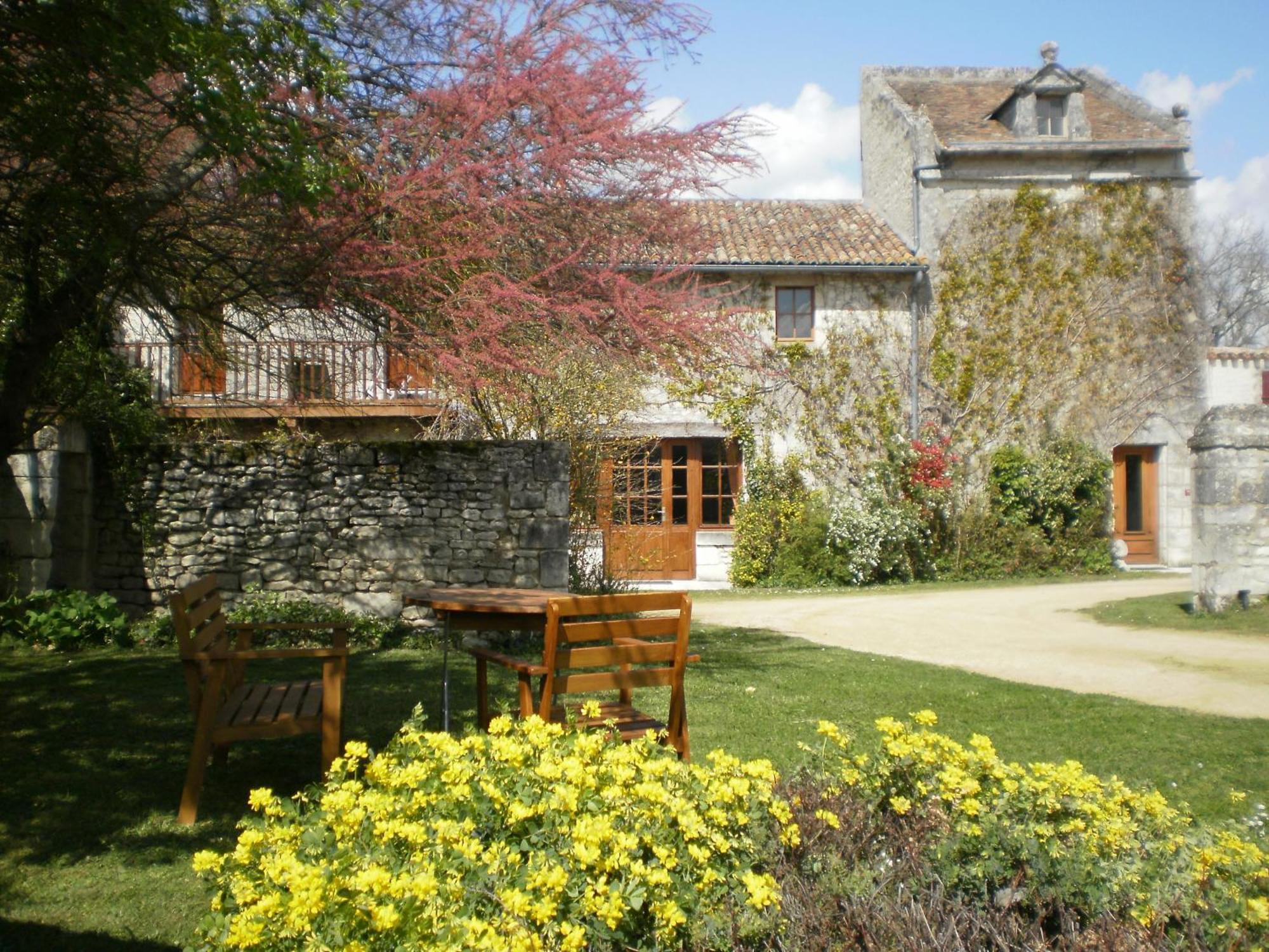 Le Pigeonnier Du Perron Hotel Availles-en-Chatellerault Luaran gambar