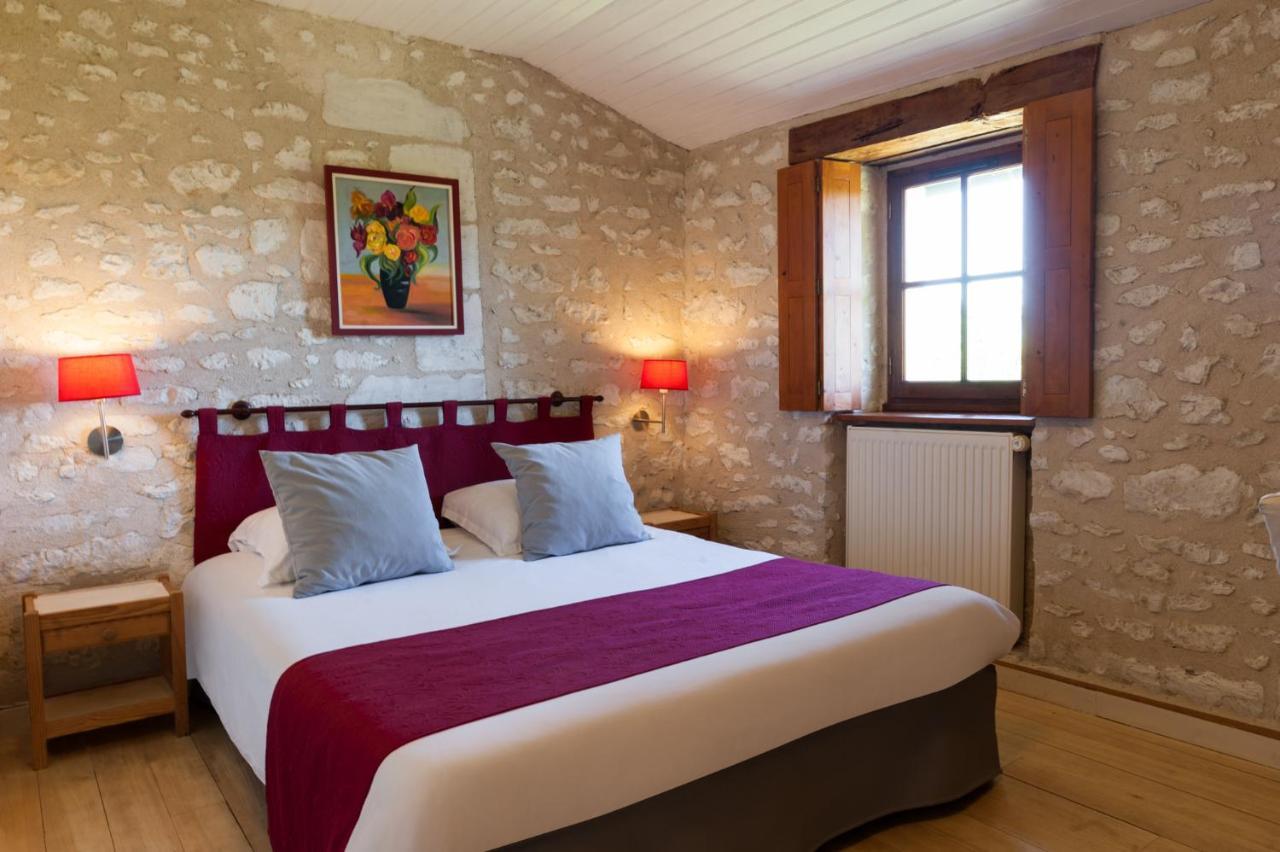 Le Pigeonnier Du Perron Hotel Availles-en-Chatellerault Luaran gambar