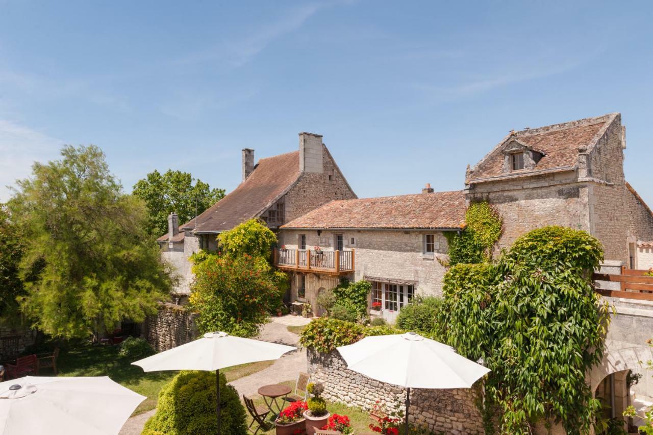 Le Pigeonnier Du Perron Hotel Availles-en-Chatellerault Luaran gambar